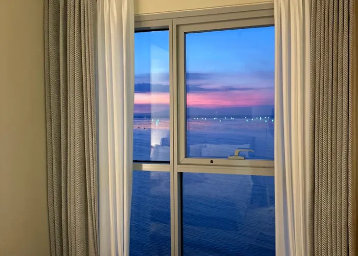 1brfacing Manilabay Sunsetnear Okada Solaire 1park *